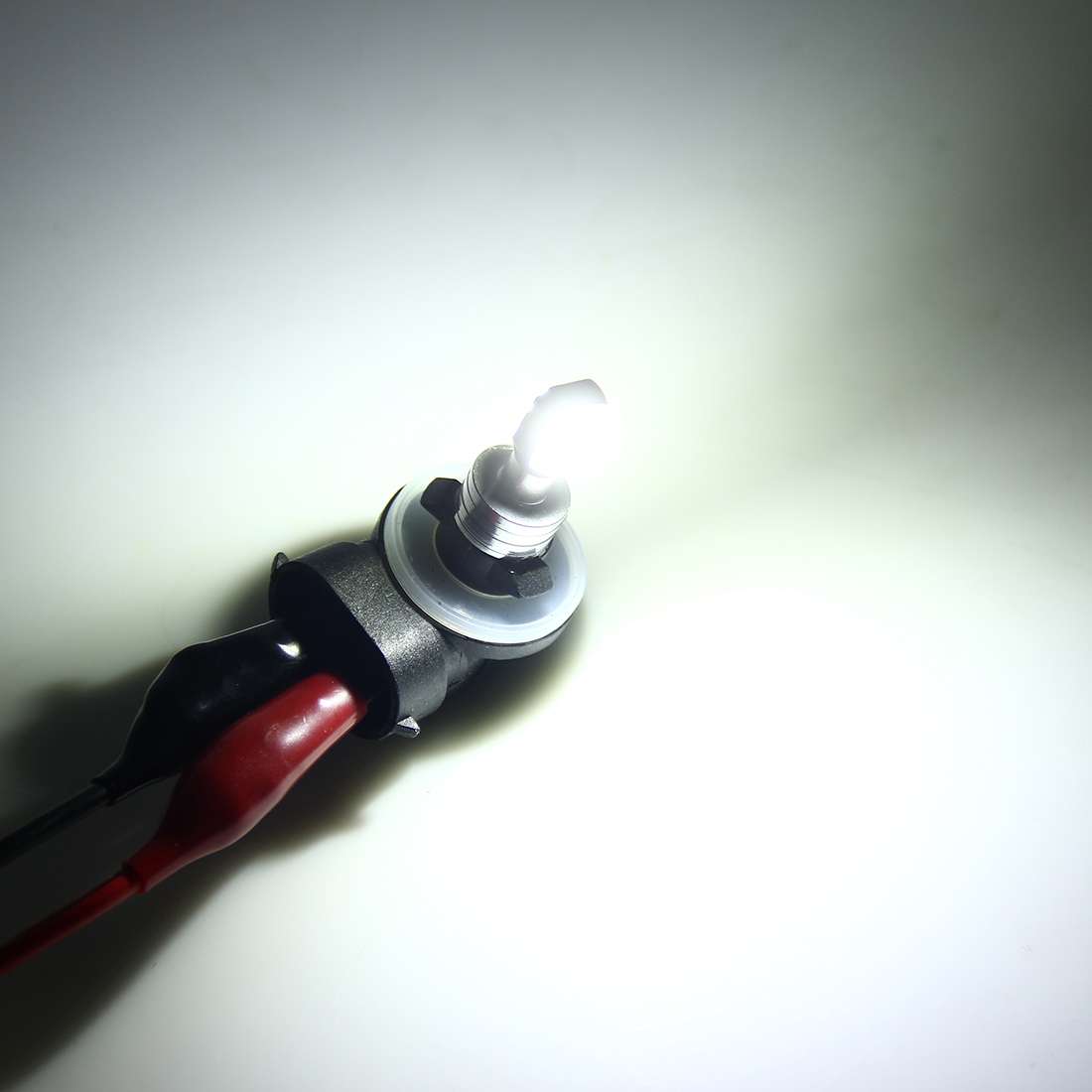 2pcs 881 40W 800 LM 6000K 8 LEDs Car Fog Light, DC 12V(White Light)