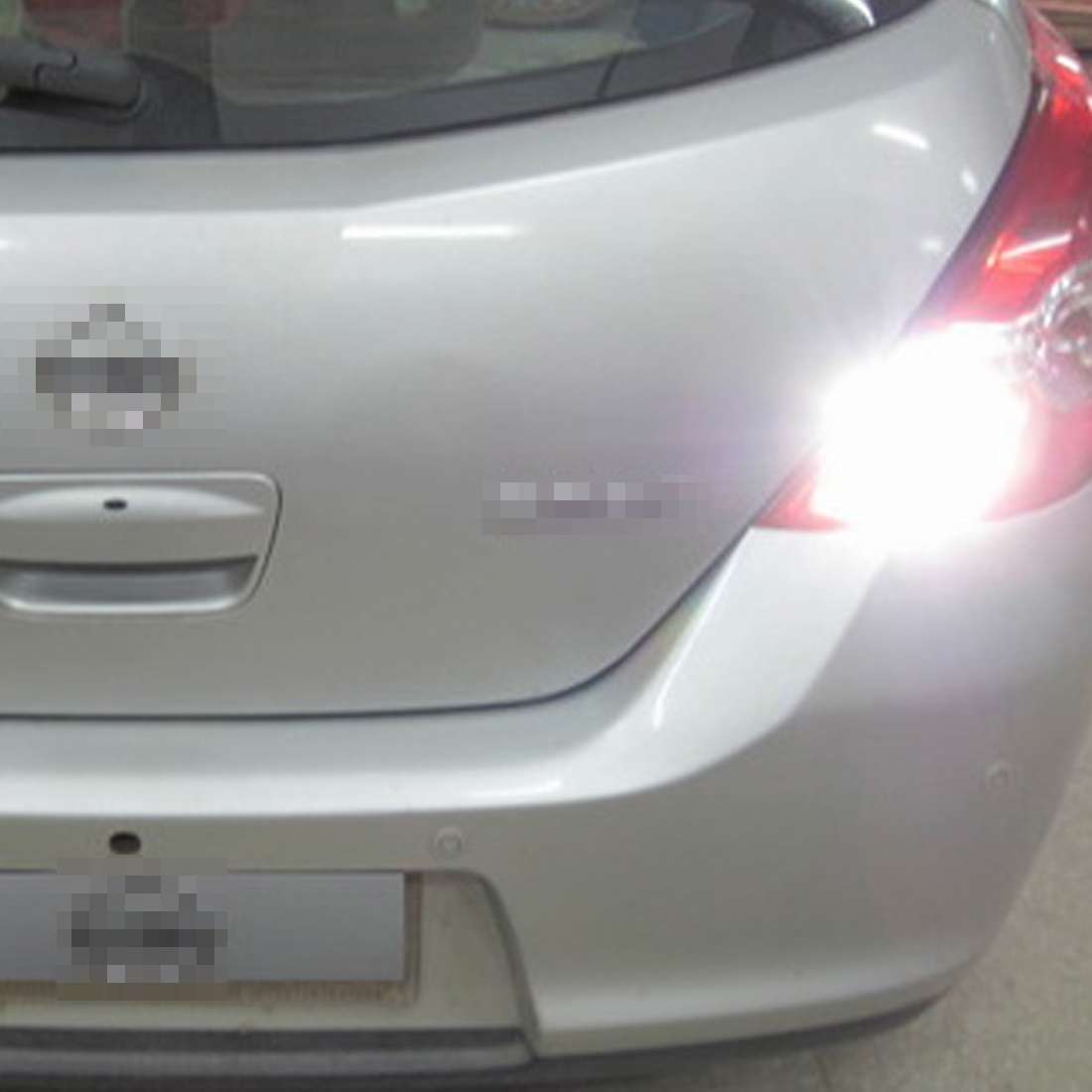 3517 7W 420LM 42LEDs DC 12V SMD-3528 Car Auto Brake Light Auto Reverse Lamp Reve ... (White Light)