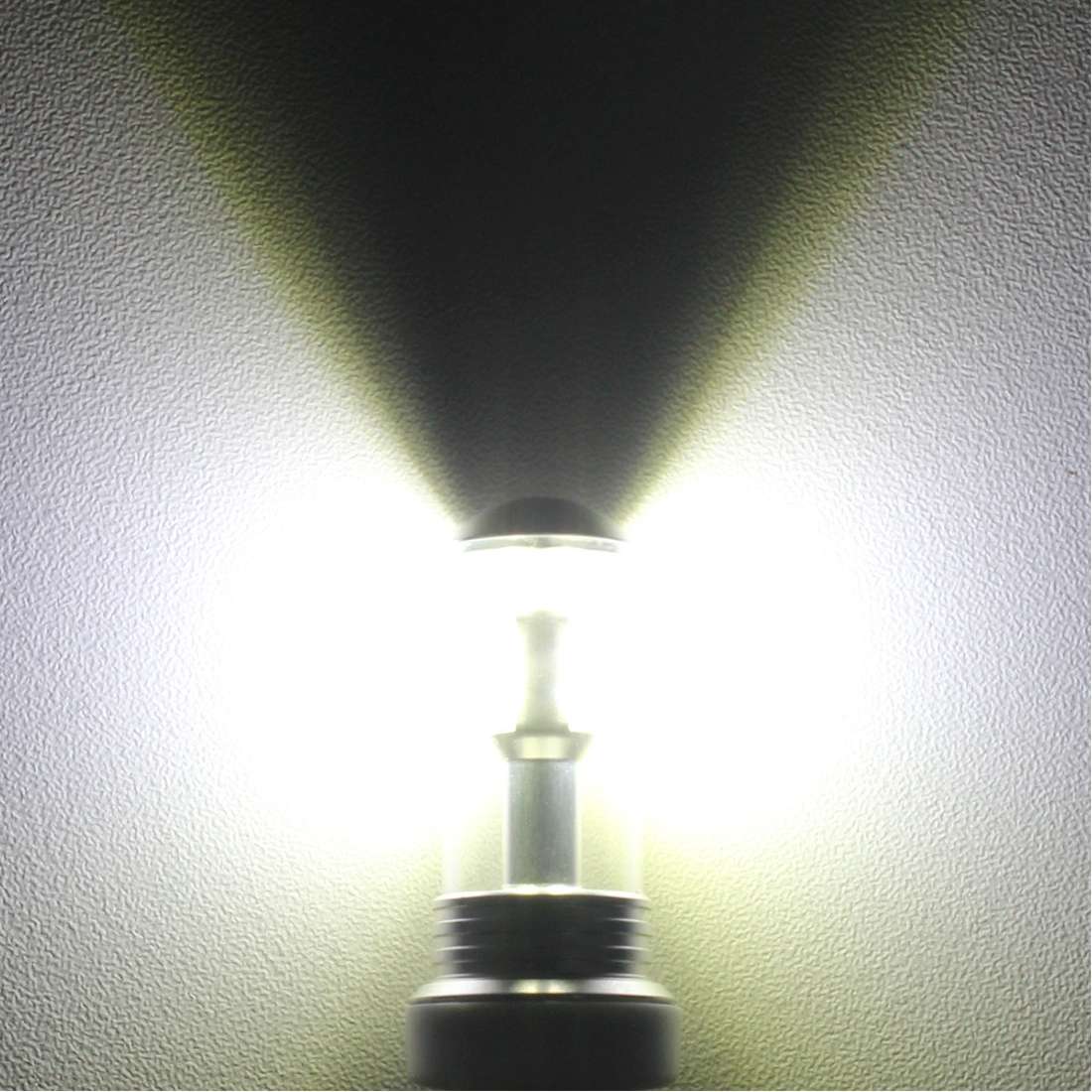 2 PCS H4 40W 800 LM 6000K 8 LEDs Car Fog Lights, DC 12V(White Light)