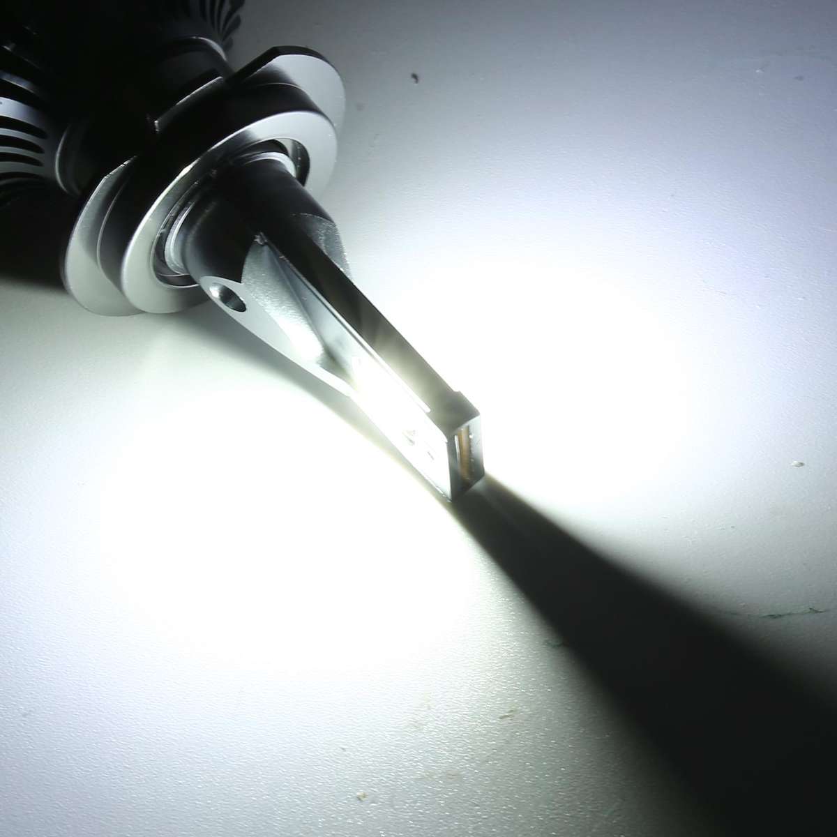 1 Pair H7 DC12V 65W 6000K 6500LM LED Car Headlights