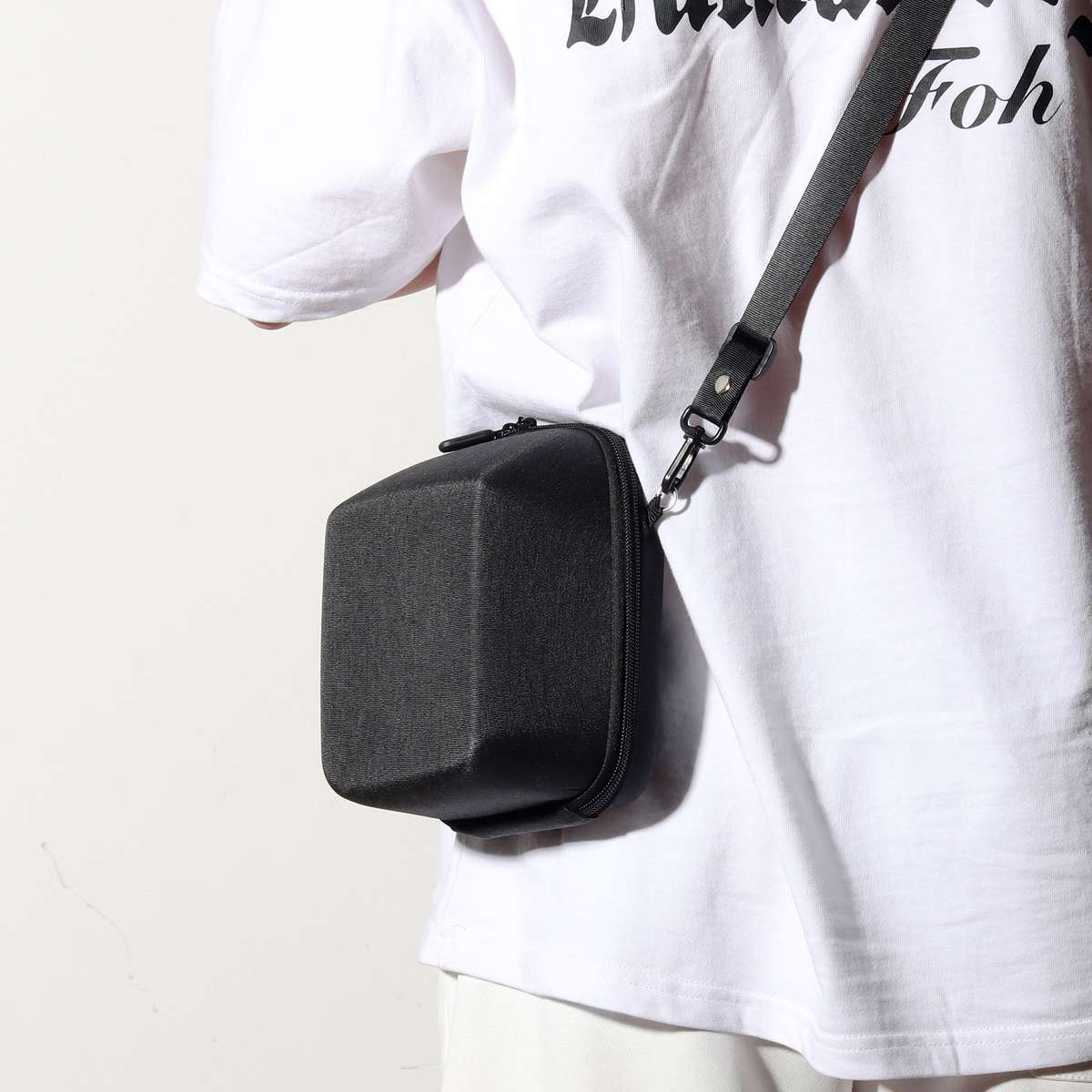 For Polaroid One Step 2 / NOW EVA Camera Case Shockproof Camera Storage Bag(Black)