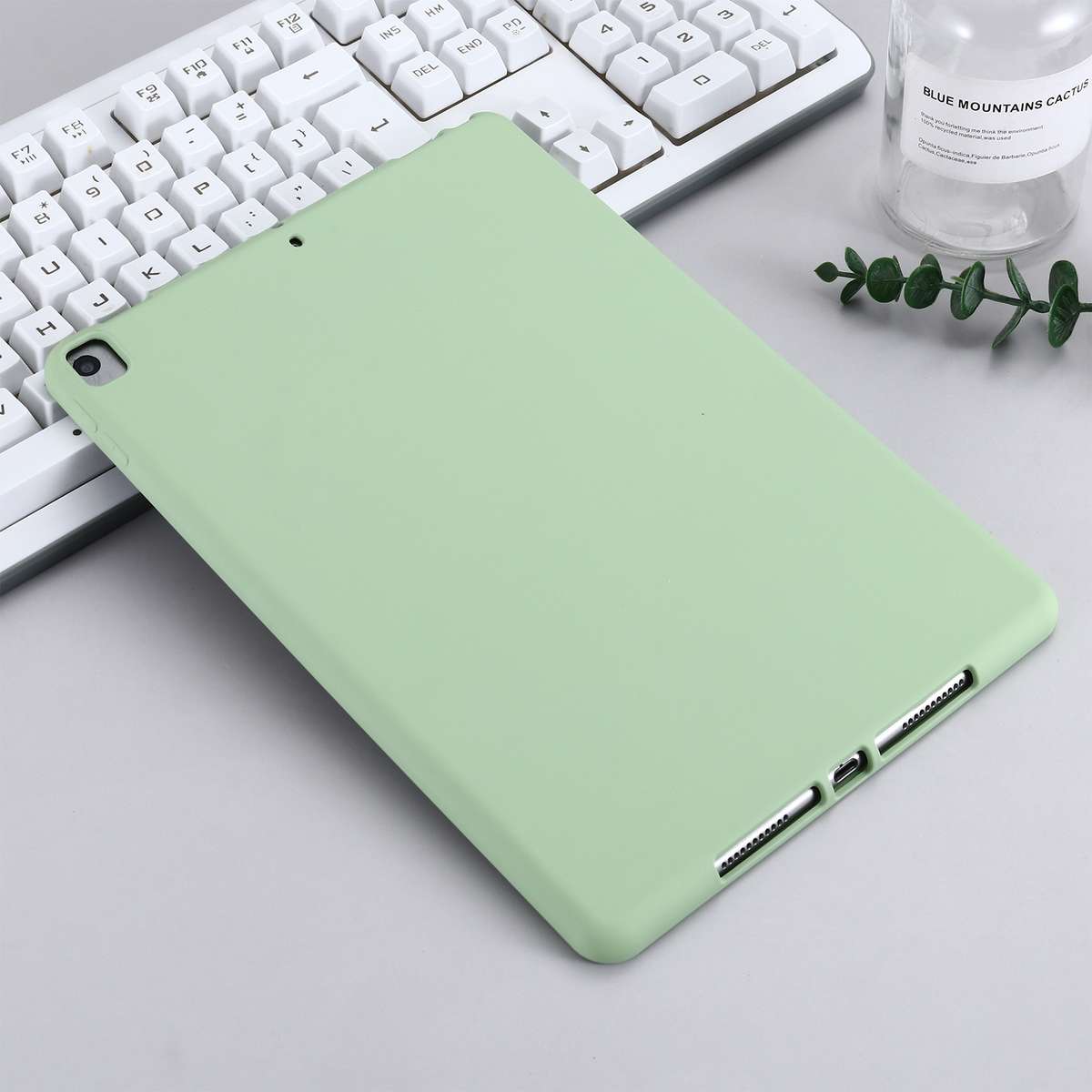 Solid Color Liquid Silicone Dropproof Full Coverage Protective Case For iPad 10.2 2019 ... (Green)
