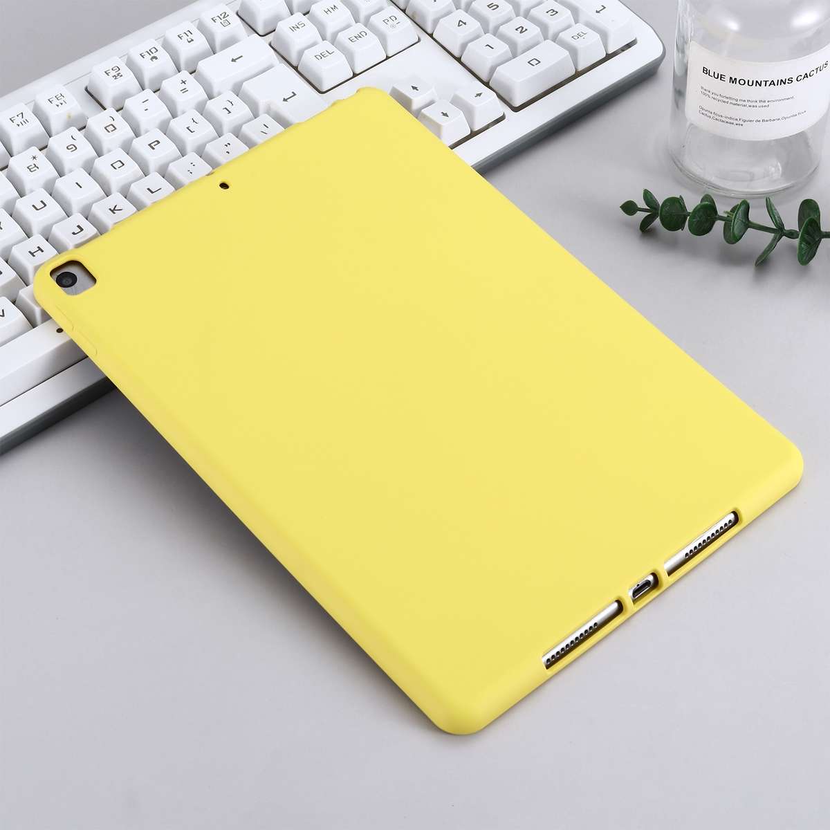 Solid Color Liquid Silicone Dropproof Full Coverage Protective Case For iPad 10.2 201 ... (Yellow)