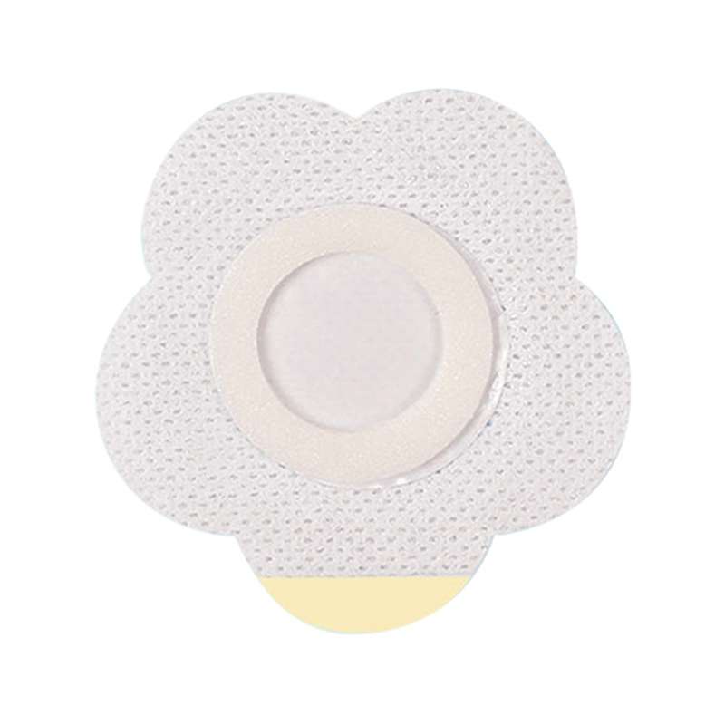 50pcs 043 Non-woven Stickers Wound Anti-seepage Three-volt Medicinal Patch, Size: ... (Plum Shape)