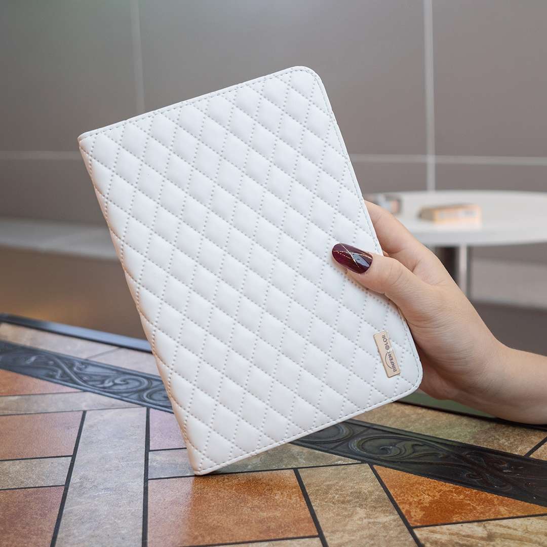 For iPad Pro 11 2022 / 2021 / 2020 Elegant Rhombic Texture Horizontal Flip Leather Tab ... (White)