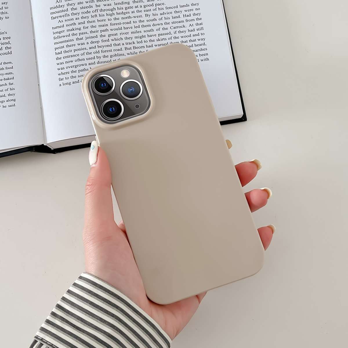For iPhone 11 Pro Shockproof Solid Color TPU Phone Case(Khaki)