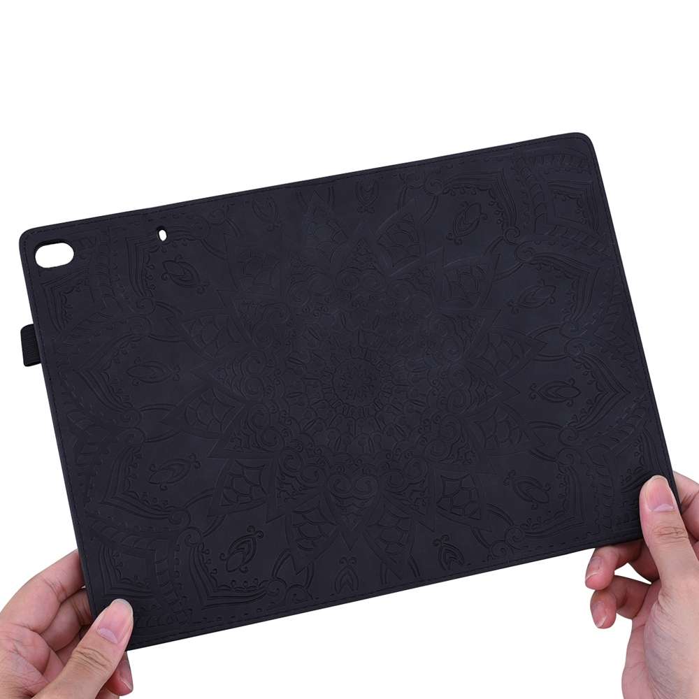 For iPad Pro 13 2025 / 2024 Calf Texture Embossed Leather Tablet Case(Black)