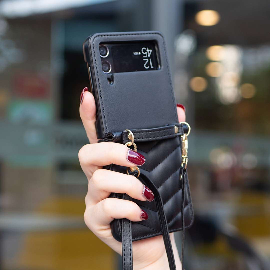For Samsung Galaxy Z Flip4 Wave-shaped Crossbody Lanyard Leather Phone Case(Black)