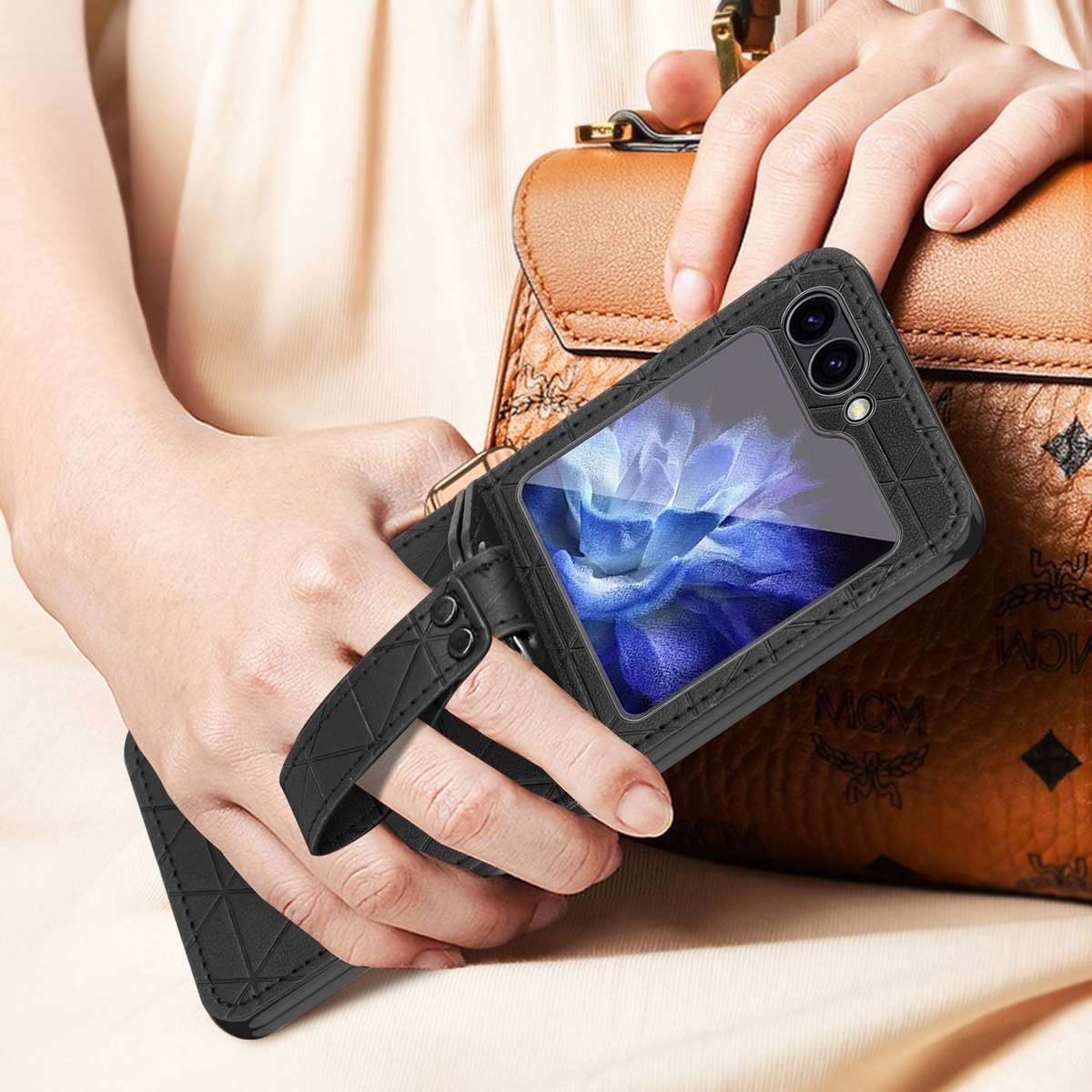 For Samsung Galaxy Z Flip6 / Flip7 FE Electroplating PC Hybrid PU Leather Phone Case w ... (White)