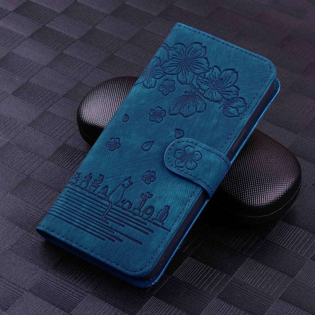 For Samsung Galaxy S24 5G Cartoon Sakura Cat Embossed Leather Phone Case(Royal Blue)