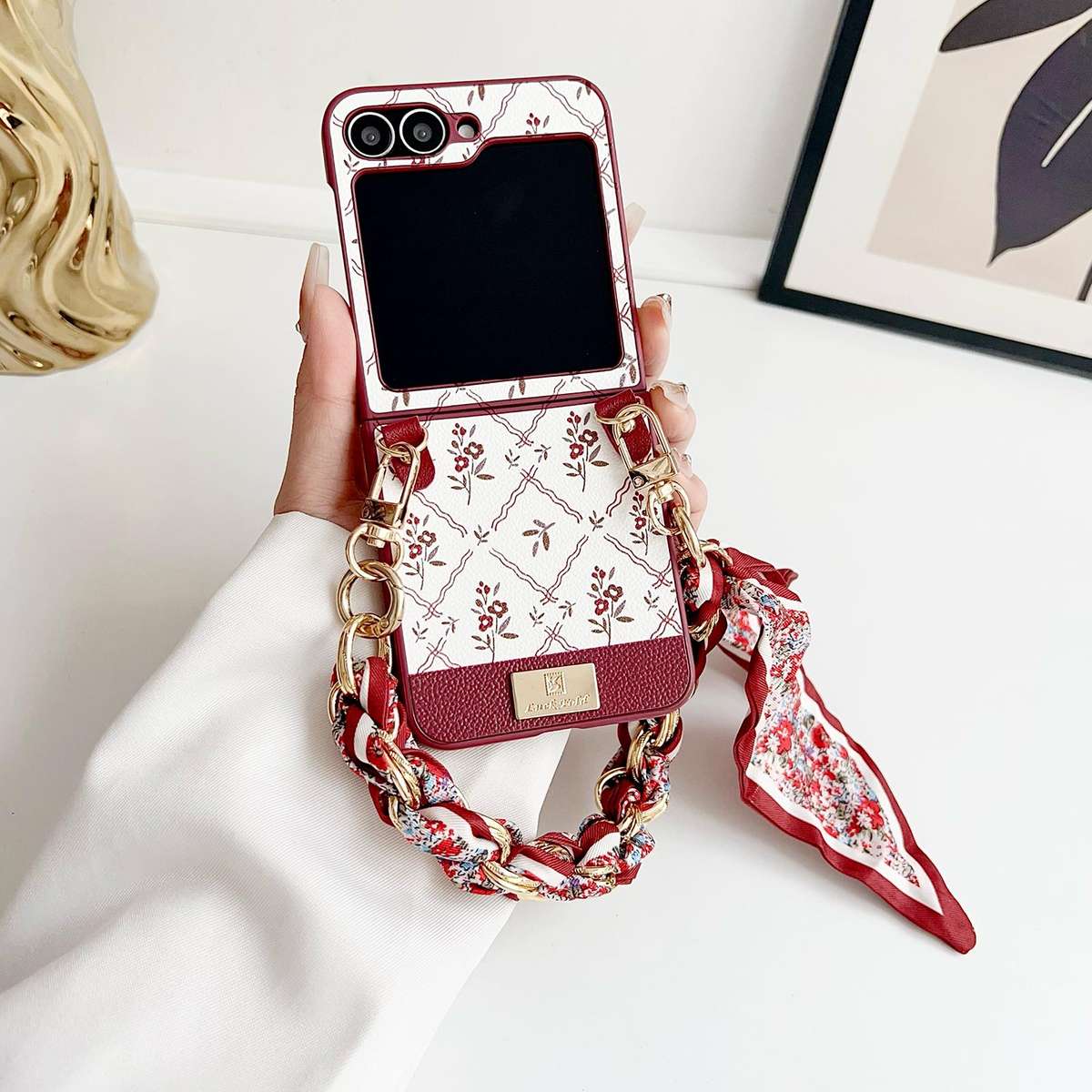 For Samsung Galaxy Z Flip6 / Flip7 FE Luck Flower Pattern TPU Phone Case With Strap(Red)