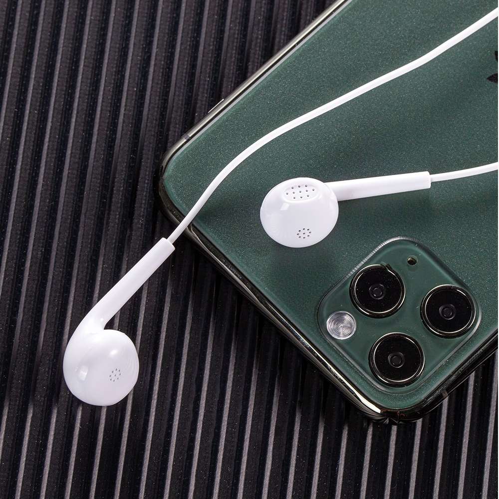 KIVEE KV-MT37 3.5mm Jack Wire-controlled Wired Music Earphone, Supports Calls, Cable L ... (White)