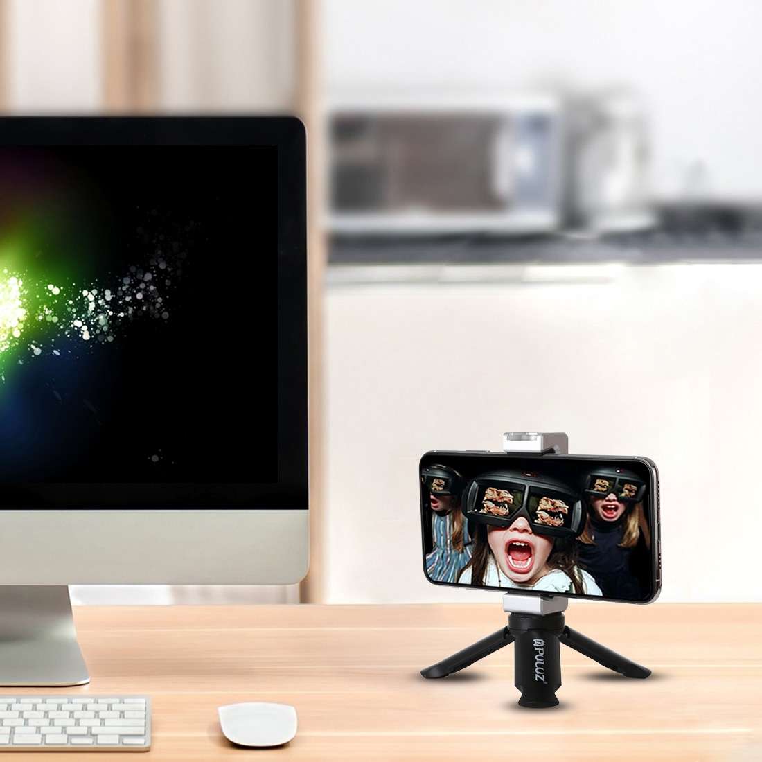 PULUZ Folding Plastic Tripod + Aluminum Alloy Clamp Bracket with Cold Shoe for iPhone, Galaxy, Hua