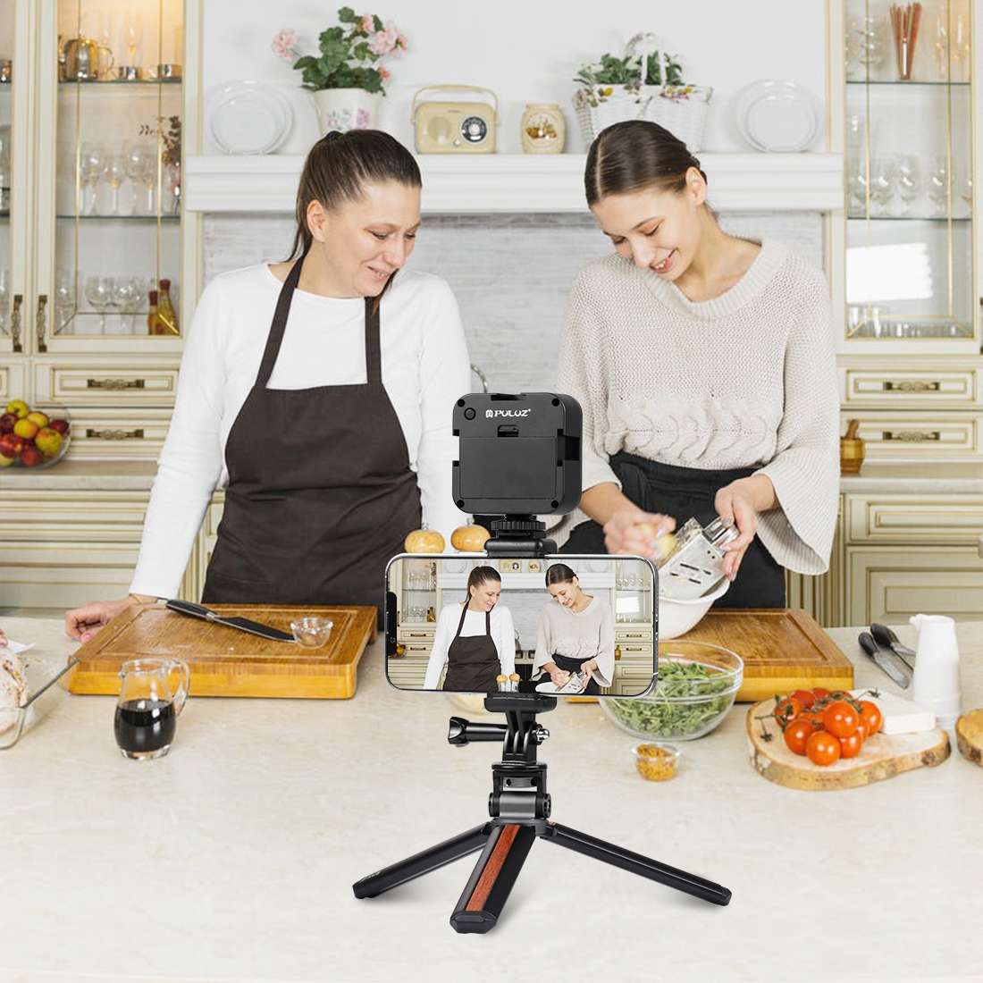 PULUZ Selfie Sticks Tripod Mount Adapter Phone Clamp for iPhone, Samsung, HTC, Sony, LG and other