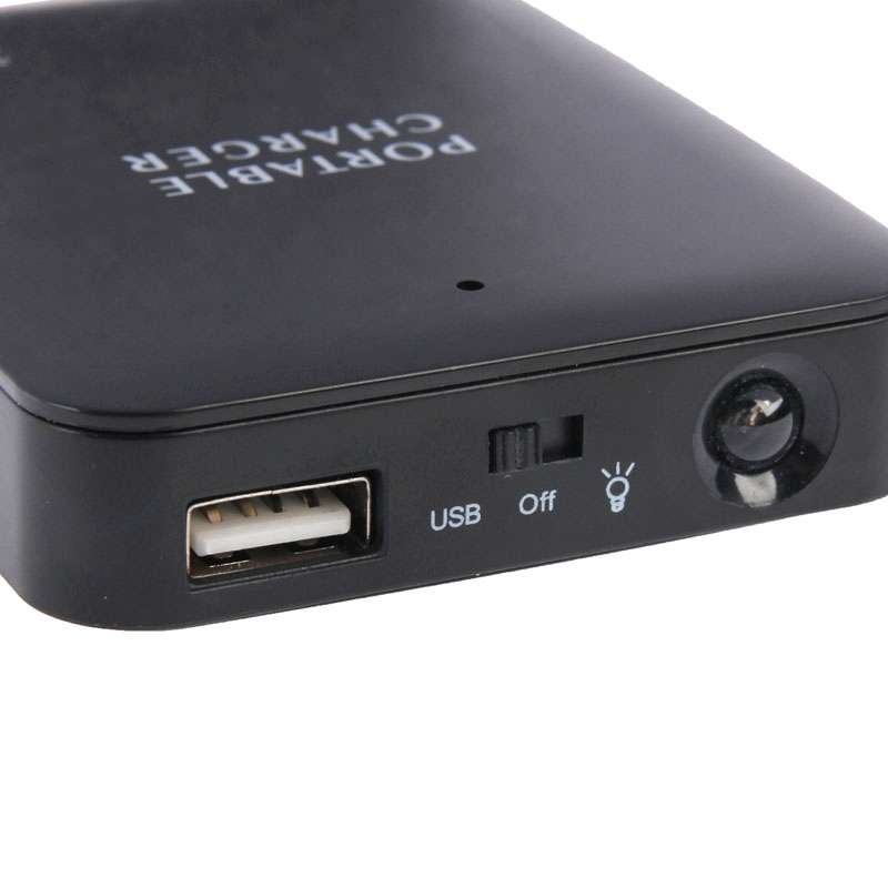 USB 2.0 4 x AA Batteries Box Portable Charger with Flashlight(Black)