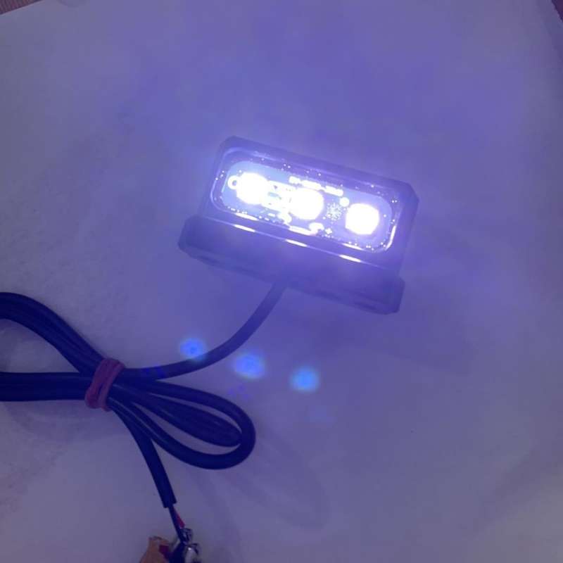 MK-114 2pcs Plane Frame CNC Aluminum Alloy LED Taillights Motorcycle License Plate Light(Red)