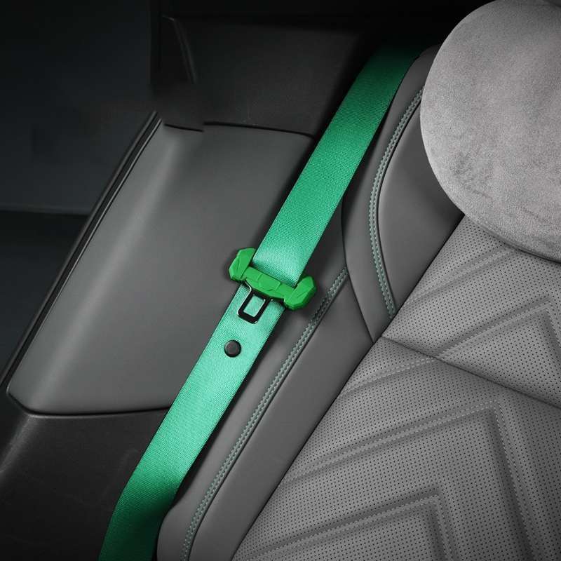 Large Car Seatbelt Buckle Protective Cover Anti Scratch Silicone Protector For Safety Belt Plugs(Bla