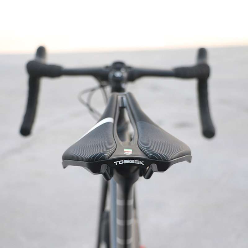 TOSEEK Bicycle Shock-absorbing Comfortable Widened Saddle(Black)