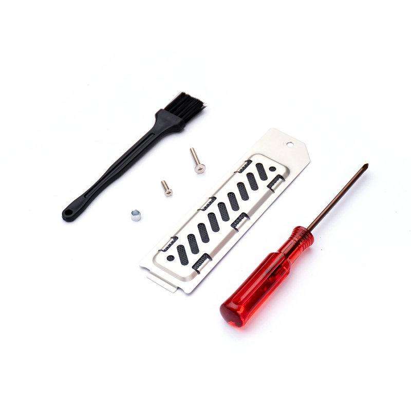 For PS5 Slim / PS5 Pro M.2 SSD Heatsink Dust Cover Expansion Slot Radiator(Silver)