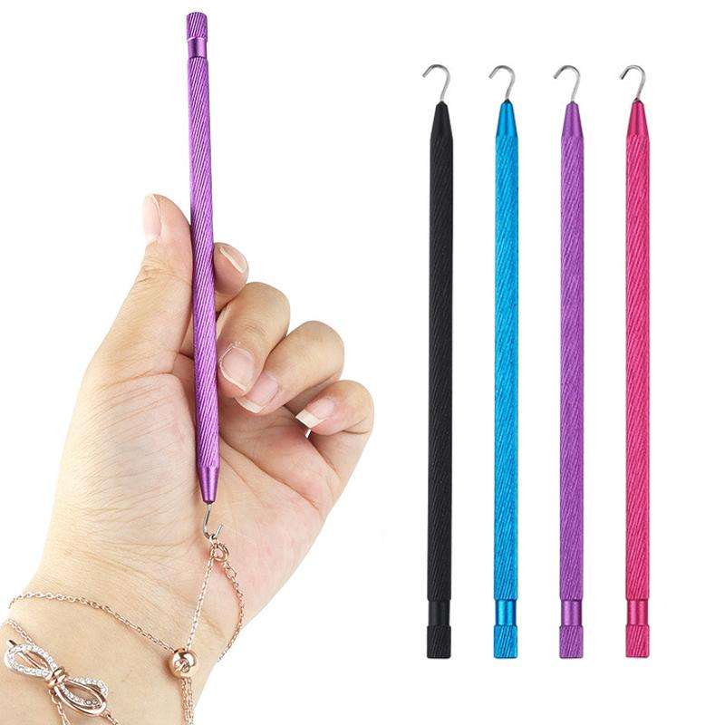 10pcs Jewelry Wearing Hooks Bracelet Metal Aids(Peacock Blue)