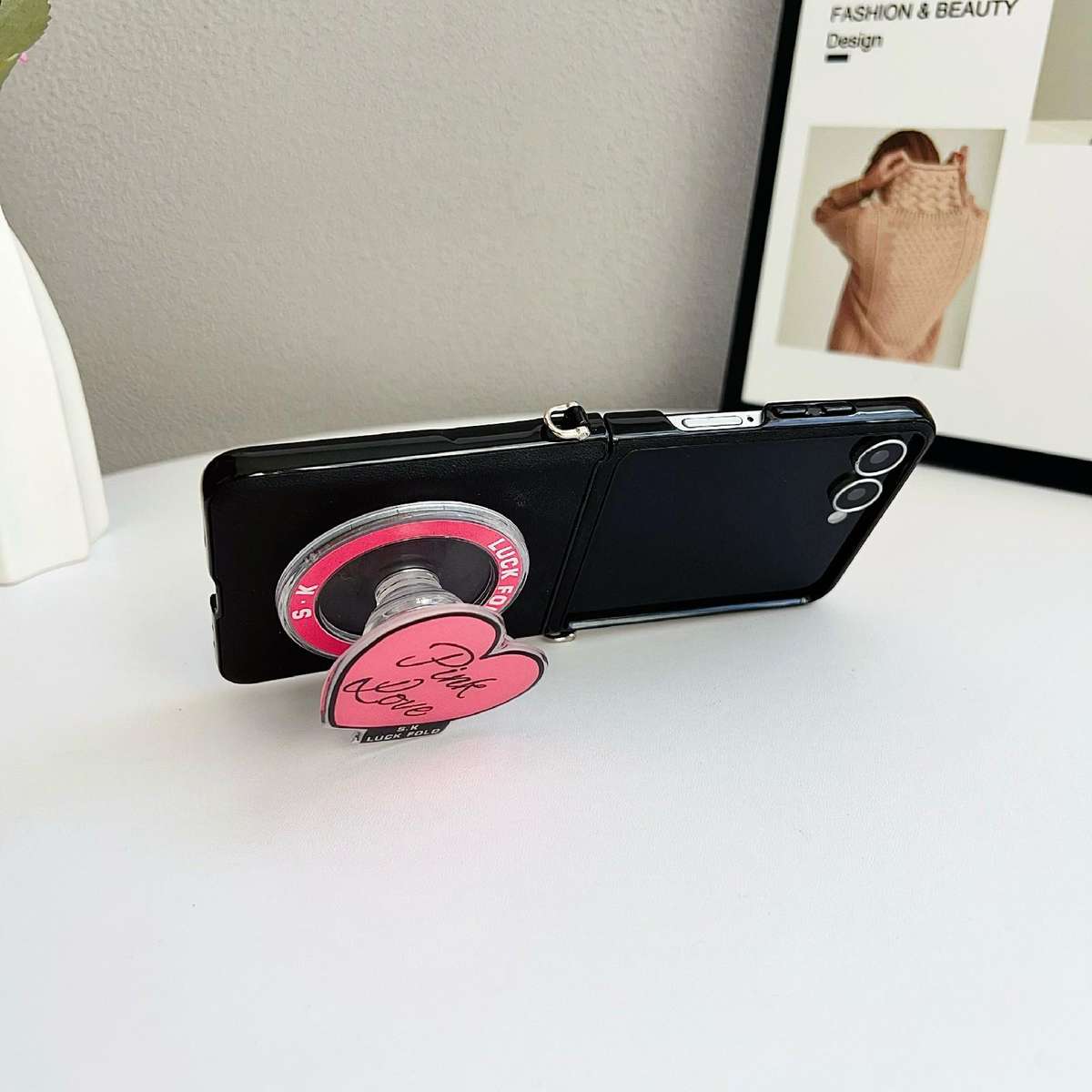 For Samsung Galaxy Z Flip7 5G Side Buckle MagSafe Leather Texture Phone Case with Strap / Holder(R