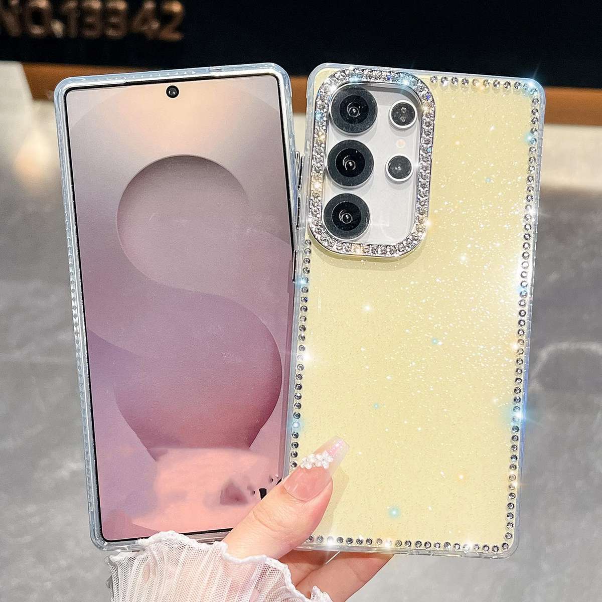 For Samsung Galaxy S24 5G Rhinestone Glitter TPU 4-corners Anti-fall Phone Case(Light Pink)
