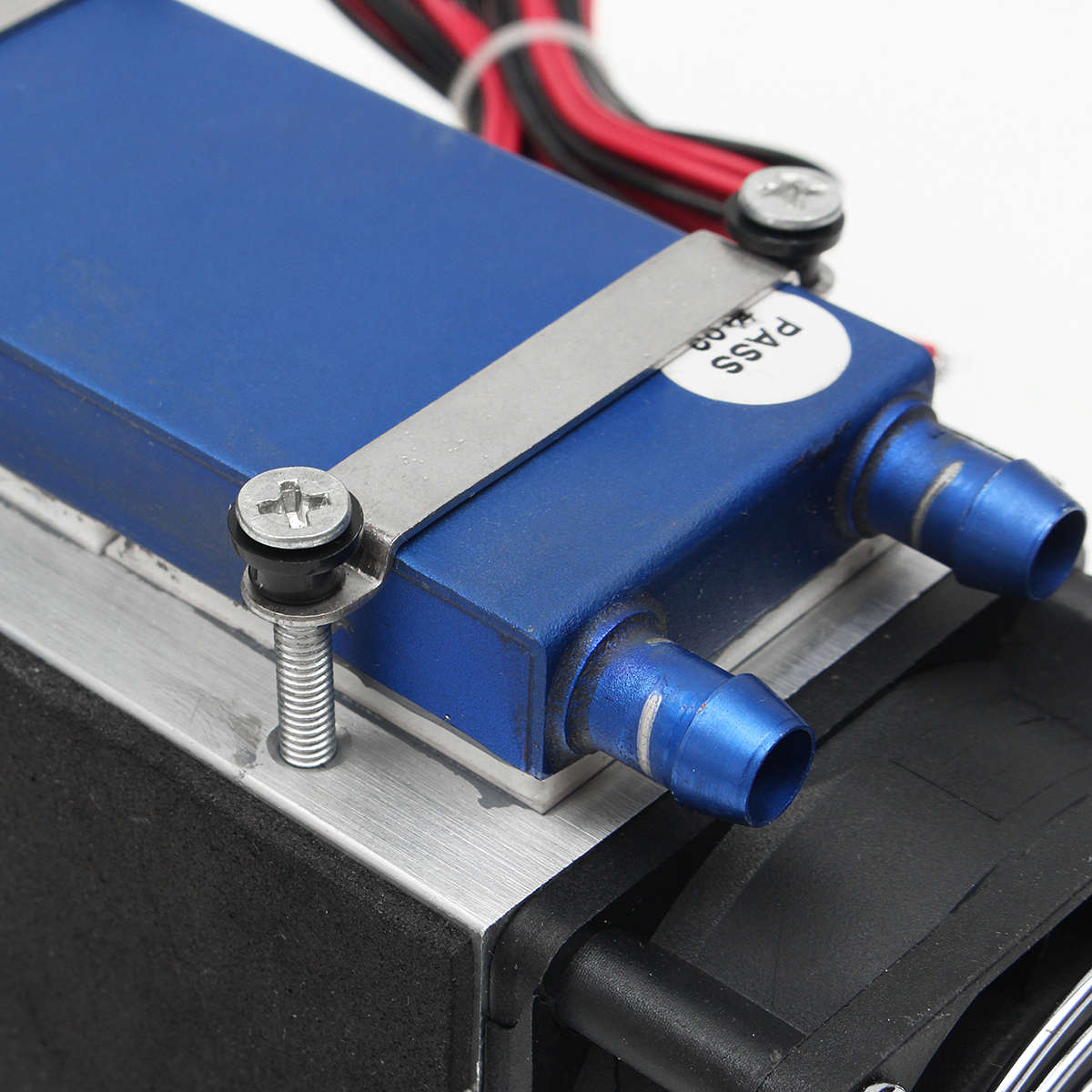 DC12V 60A 576W 8 Chip TEC1-12706 Thermoelectric Cooler Radiator Air Cooling Equipment - 1.20kg