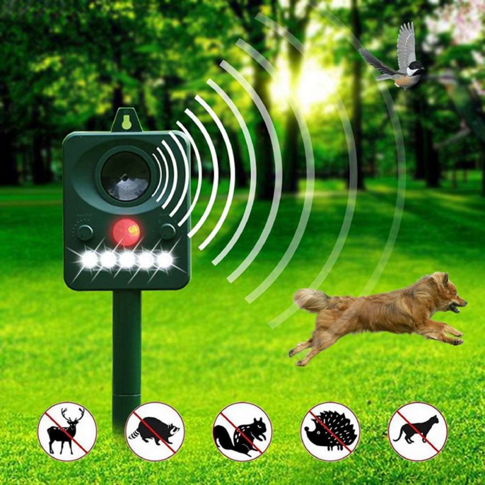 Solar Ultrasonic Animal Repeller Bird Dog Cat Repellent PIR Signal LED Strobe Light for Garden Yard