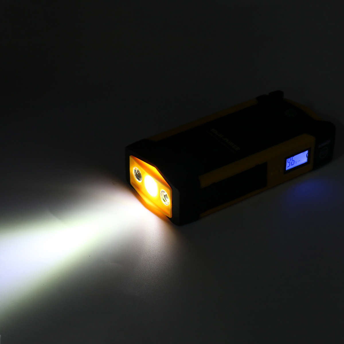 4USB Car Jump Starter 82800mAh Jump Starter Battery Pack Portable Boaster Po