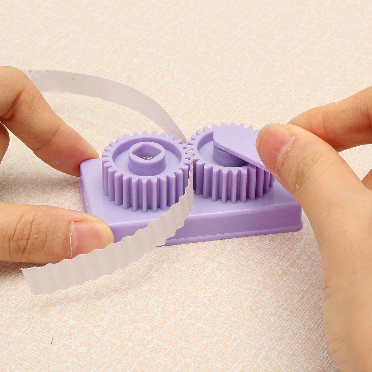 Plastic Paper Quilling Crimper Machine Crimping Paper Craft Quilled DIY Art Tool Craft Card Kit