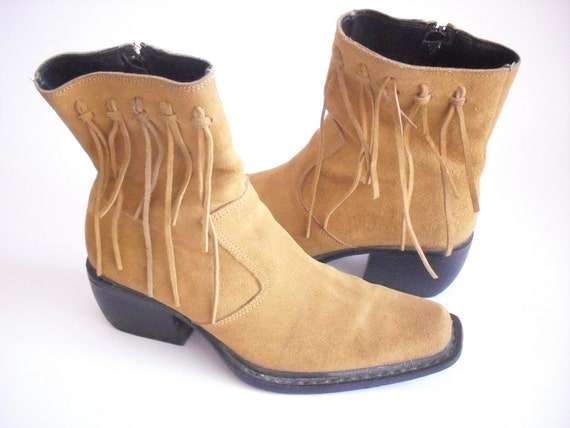 Vintage beigeleather suede ladies boots