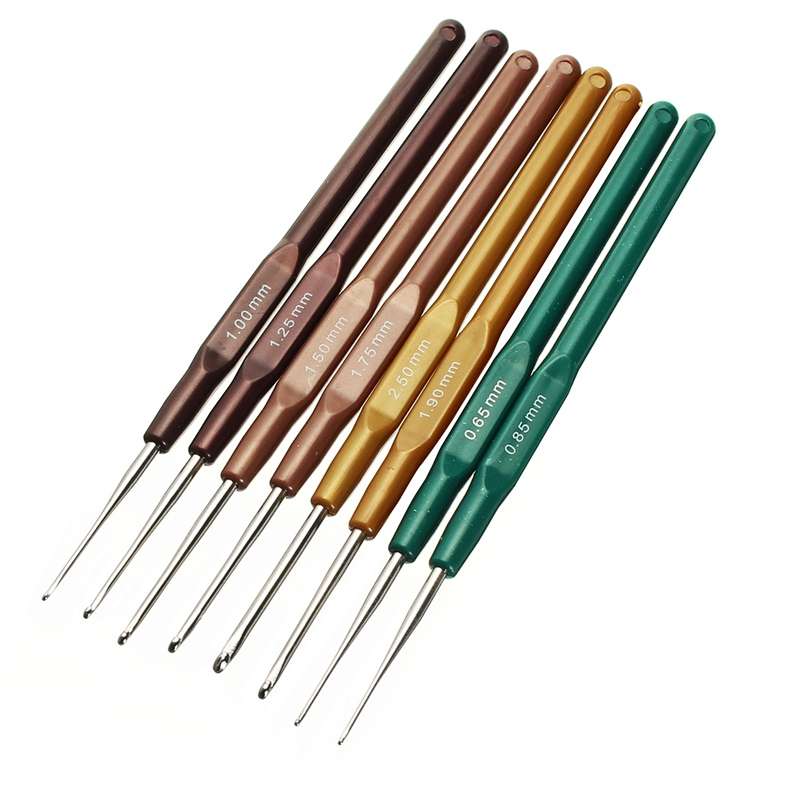 8Pcs 13.7cm Plastic Crochet Hooks Muticolor Soft Handle Knitting Needles Set