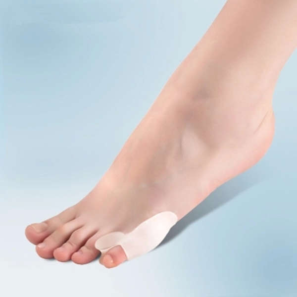2Pcs Soft Silicone Gel Toe Separators Straightener Bunion Protector