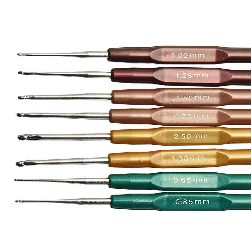 8Pcs 13.7cm Plastic Crochet Hooks Muticolor Soft Handle Knitting Needles Set