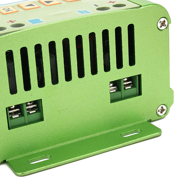 MPT-7210A Aluminum Alloy MPPT Solar Panel Charge Controller with LCD Display