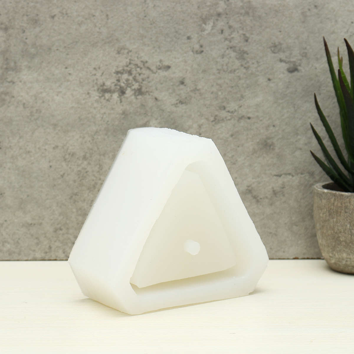 3D Flower Pot Silicone Mold Handmade Triangular Concrete Diy Succulent Plants Pot Making Mould