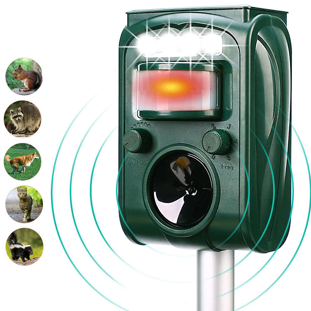 KCASA KC-501 Garden Solar Powered Ultrasonic Outdoor Animal Repeller Motion Sensor Flash Light Dog C