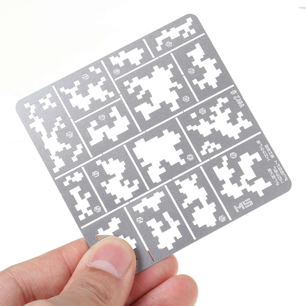 1/35 Stainless Steel AFV Digital Camo Spray Template Stenciling Leakage Spray Mould