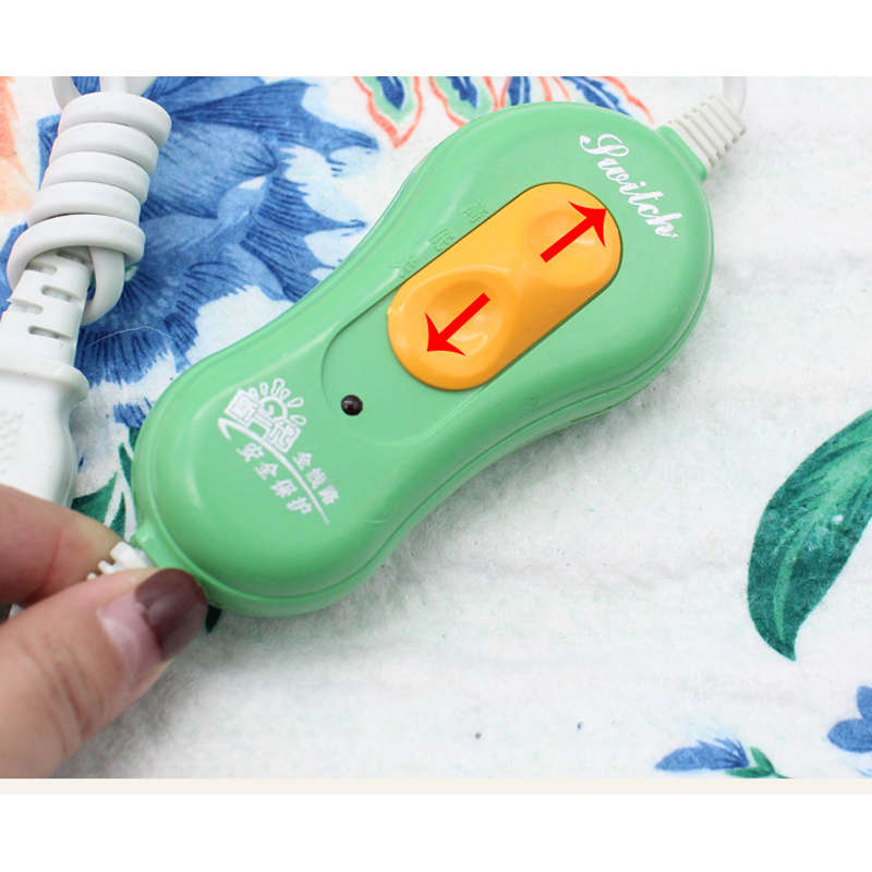 Electric Pet Heating Mat Blanket Heated Cat Dog Heater Pad Bed Winter Waterproof