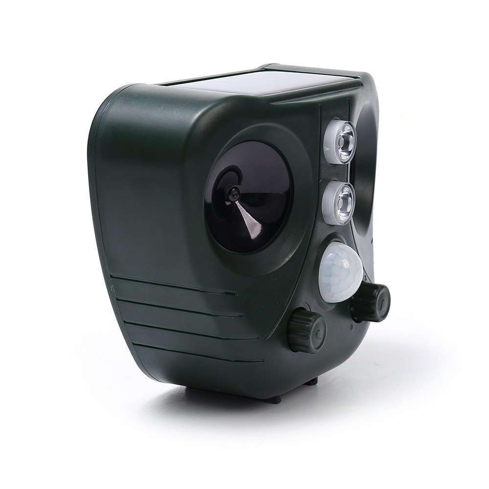 Solar Powered Ultrasonic Animal Repeller PIR Sensor Animal Cats Dog Repellent Frighten Animals Fo...