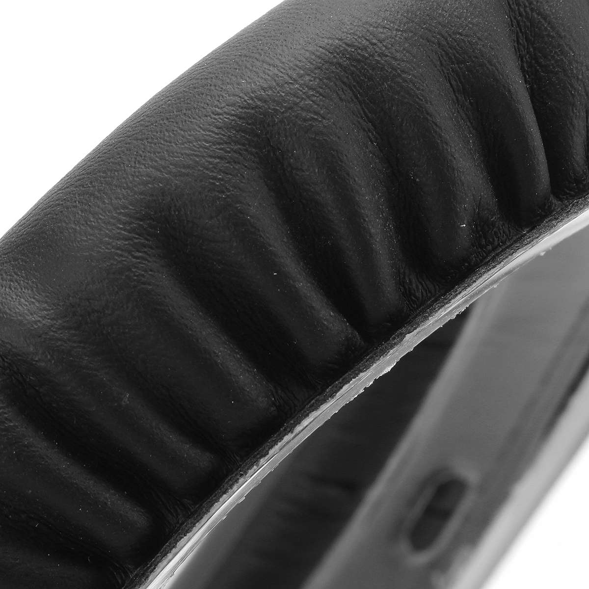 Replacement Ear Pads for Sennheiser HD380 HD380 PRO HME95 HMEC250 Headphone