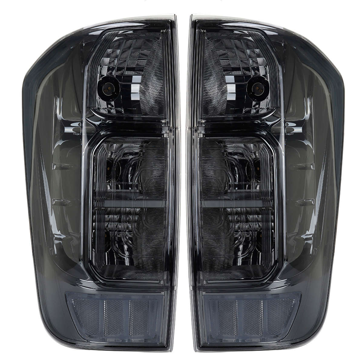 Car Tail Light Brake Lamp For Nissan Navara NP300 15+/Frontier 18+ Tekna Adventura