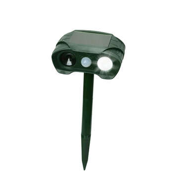 Solar Power Ultrasonic Pest Repeller Cat Dog Animal Repellent Sensor Outdoor Pest Control