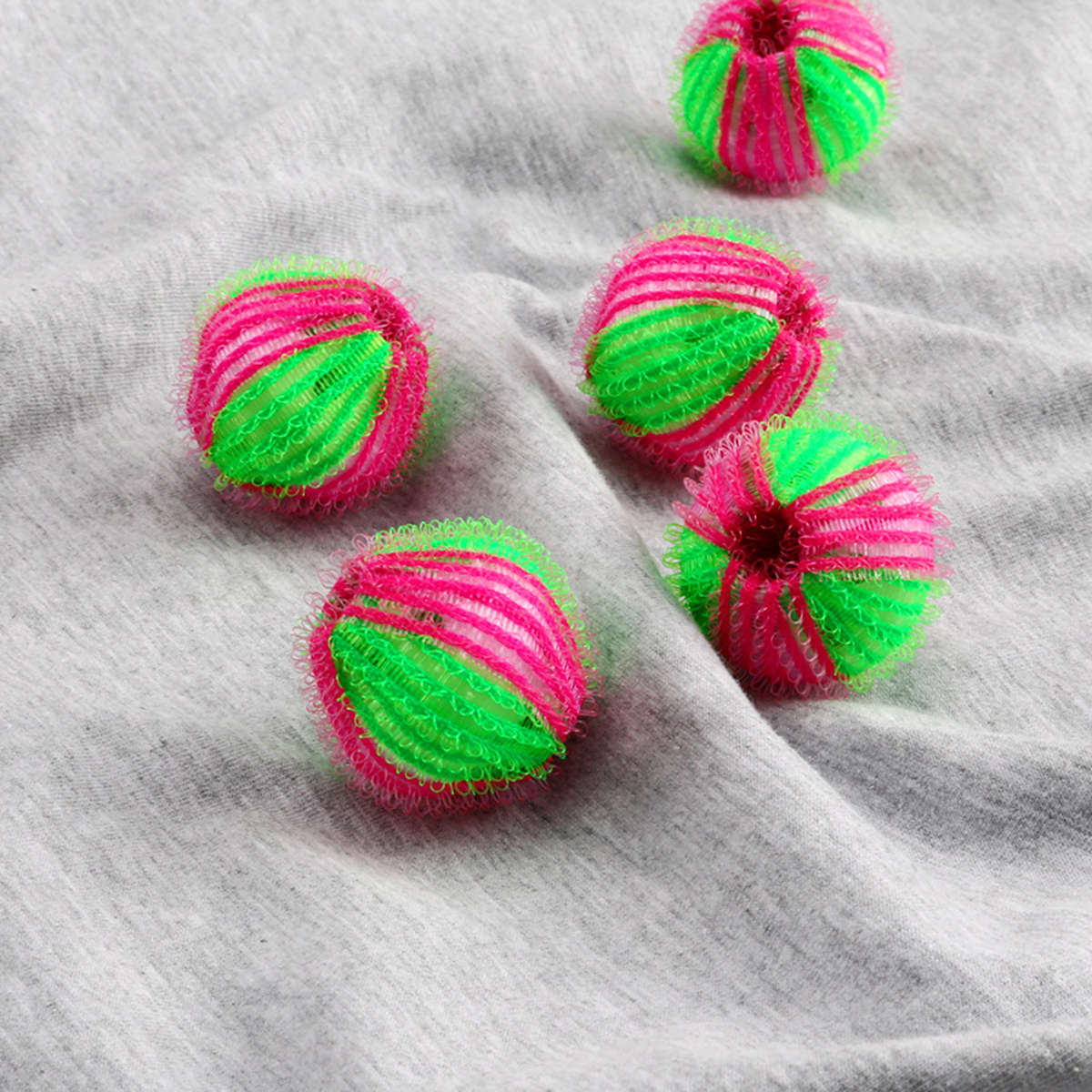 6Pcs Washing Machine Hair Remover Laundry Ball Fluff Cleaning Lint Fuzz Grab...