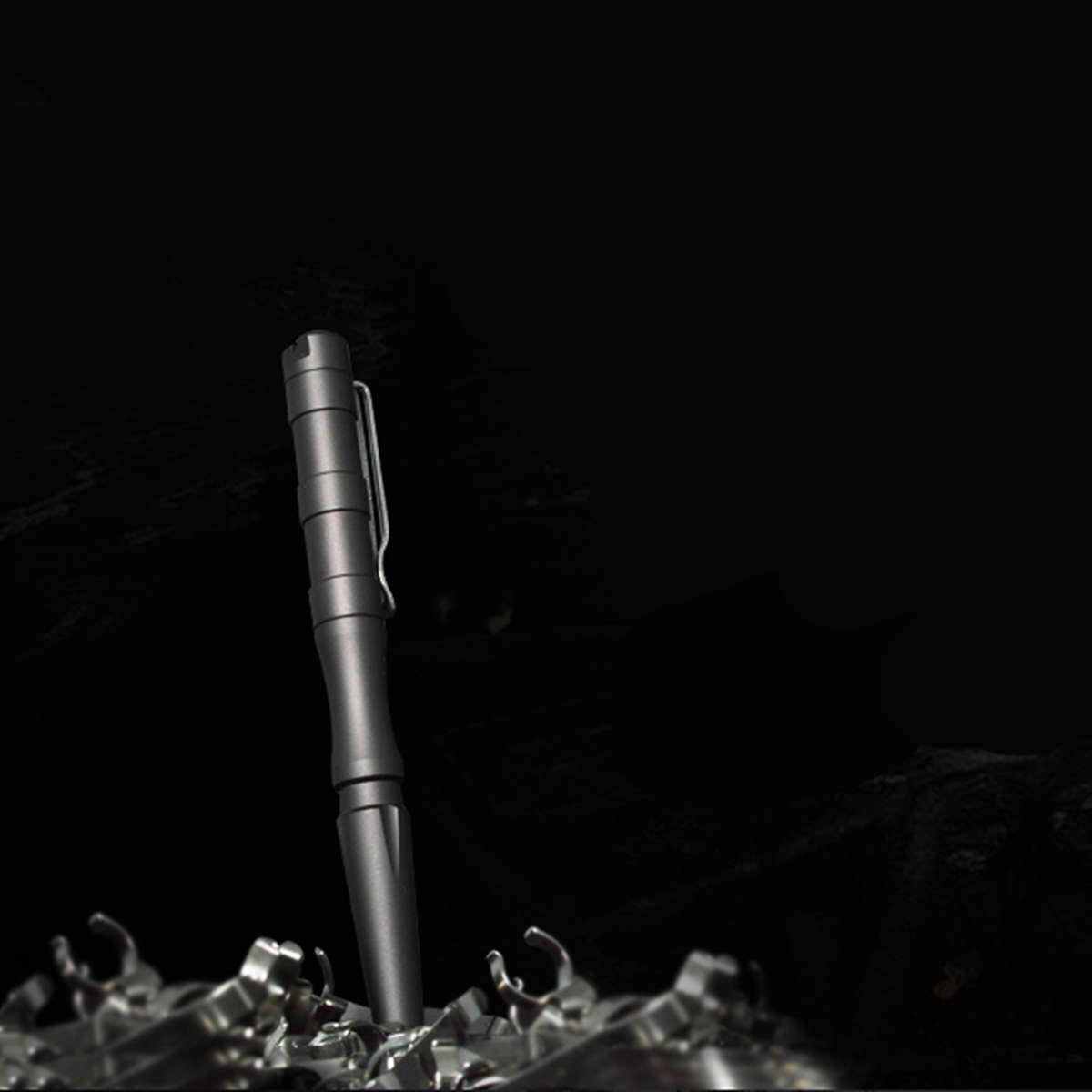 New Personal Safety Tactical Alloy Pen Pencil Tungsten Steel Head Glass Breaker