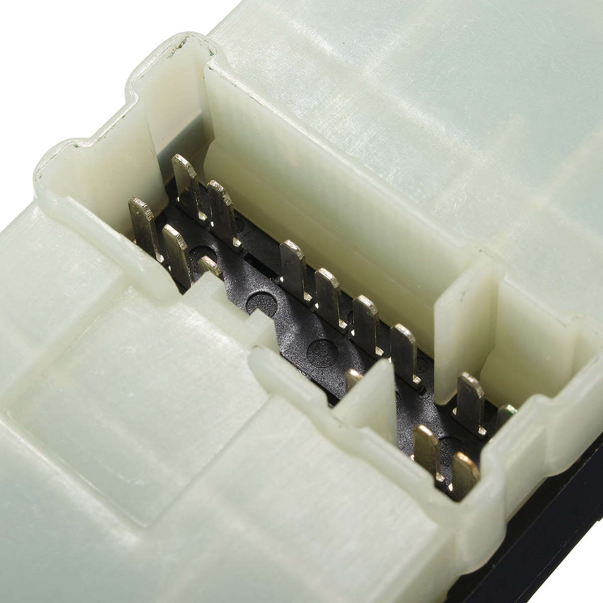 New Front Left Master Power Window Switch Electric Crew Cab for Nissan Titan 04-