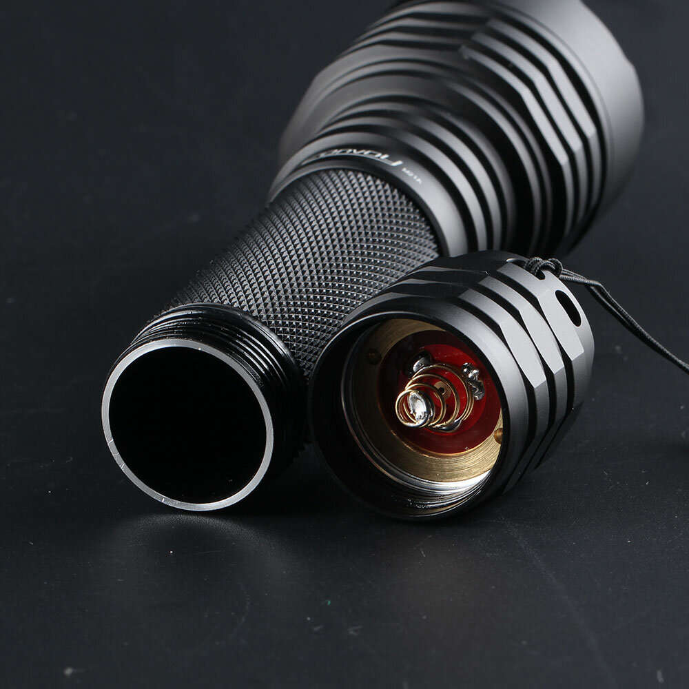 Convoy M21A SST40 2300lm 6500K 21700 18650 Flashlight White Tint LED Torch
