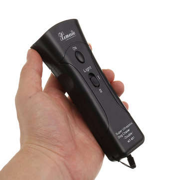 MT-651 Ultrasonic Dog Repeller With Infrared Laser Light Double Ultrasonic Horn Long Distance Electr