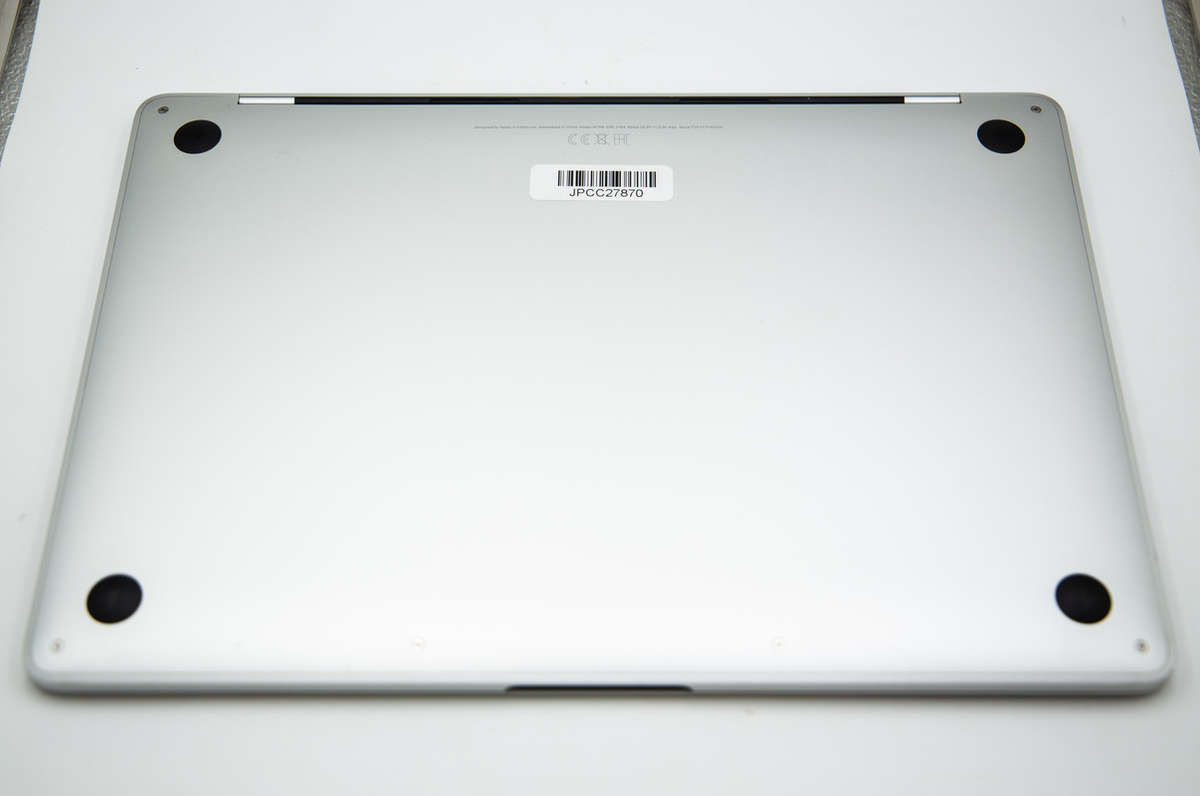 Apple MacBook Pro 15 Inch, A1707 2017 i7 Quad Core