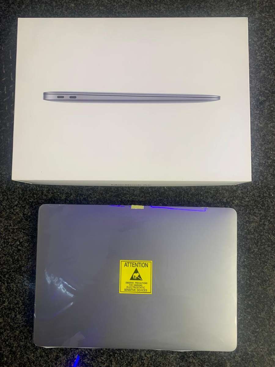 13 MacBook Air 2020 M1 chip